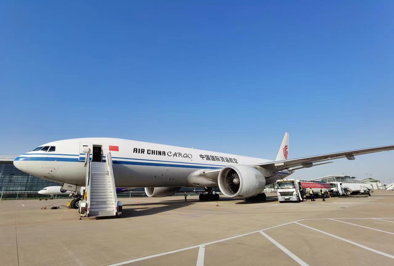 餐饮废油变身航空燃料我必威 必威betway国实现生物航煤绿色国际货运首飞(图1)