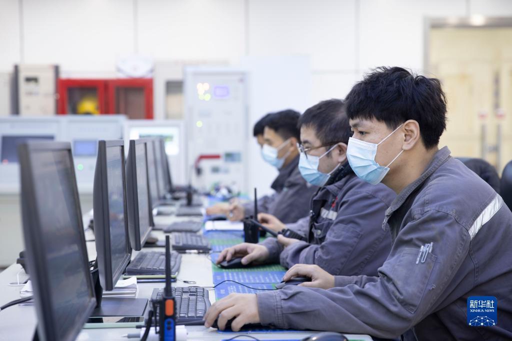 必威 必威betway生物质发电厂变“废”为电(图3)